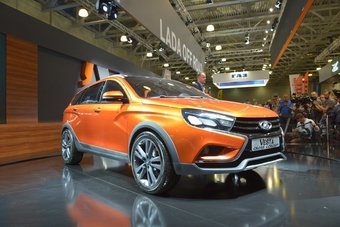Стали известны новые детали об универсале Lada Vesta SW
